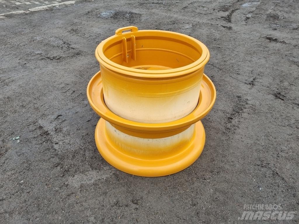 CASE 921 E rims الإطارات والعجلات والحافات