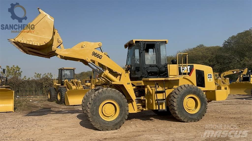CAT 966 G لوادر بعجل