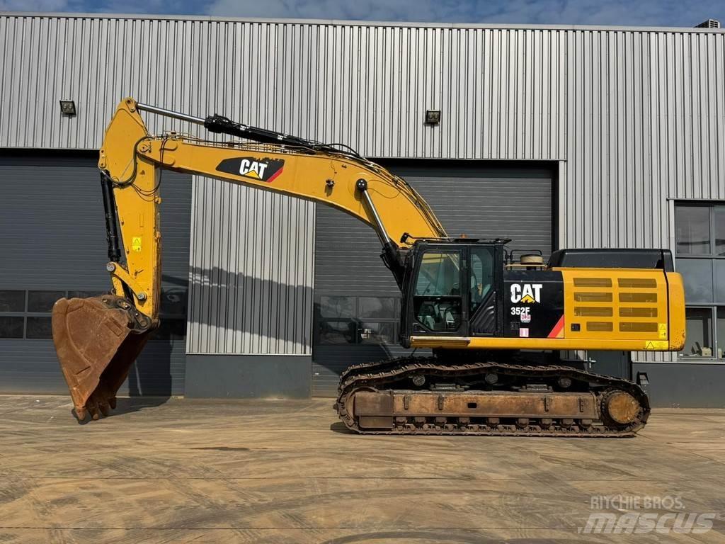 CAT 352F حفارات خاصة