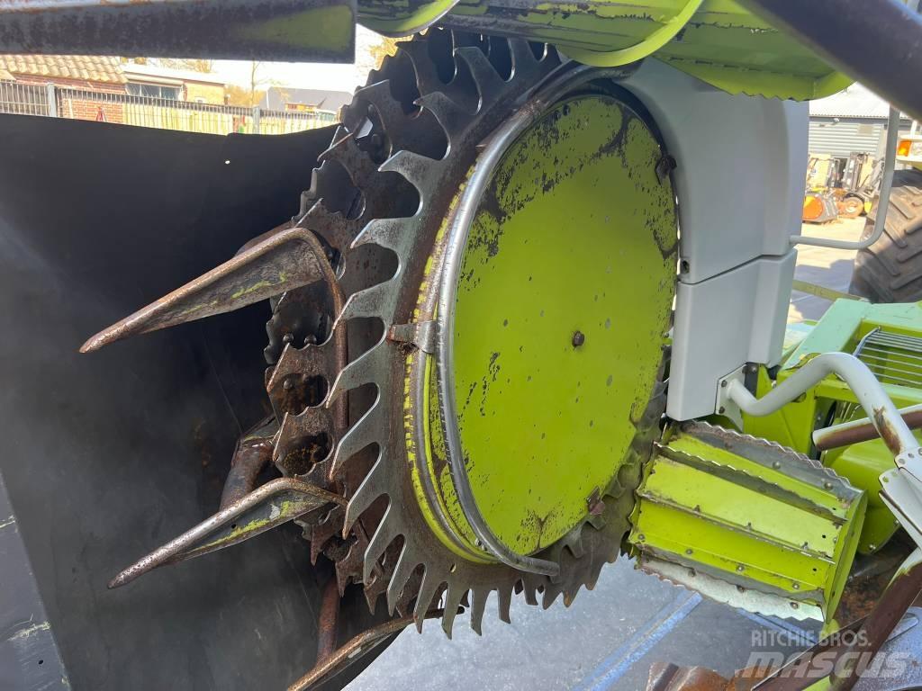 CLAAS RU 450 Xtra علافات ذاتية الدفع