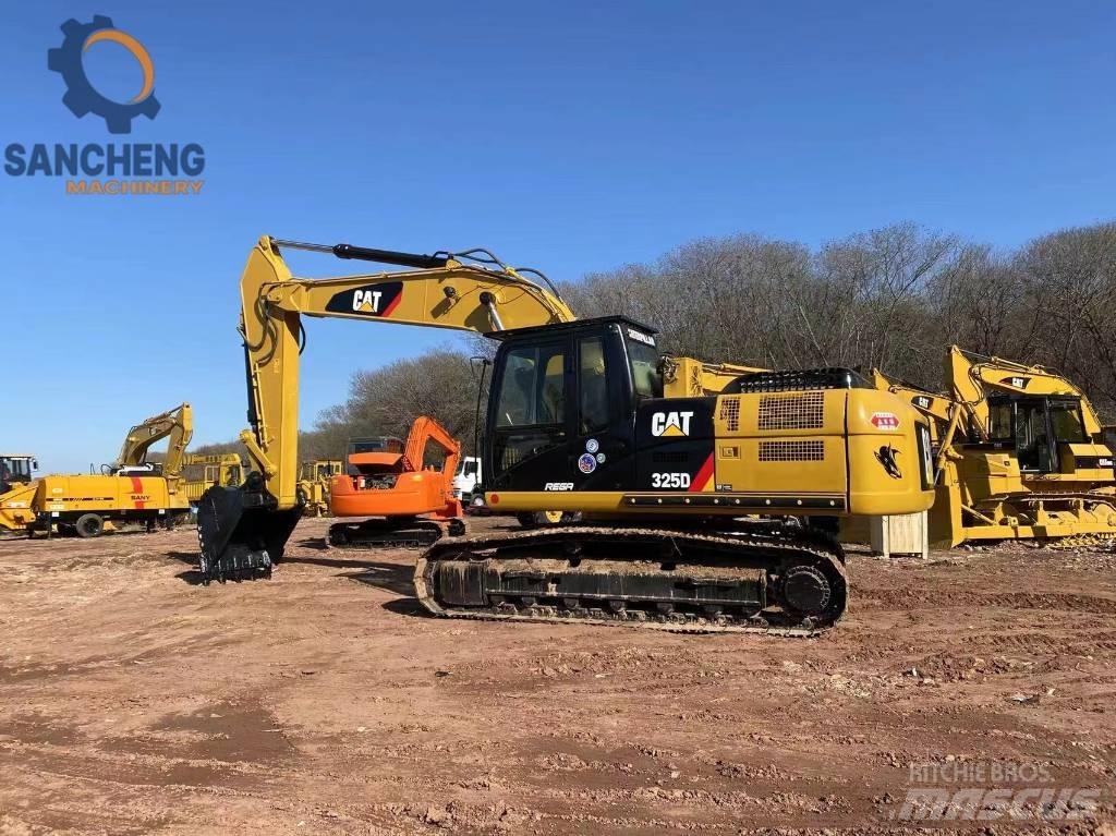 CAT 325 D حفارات زحافة