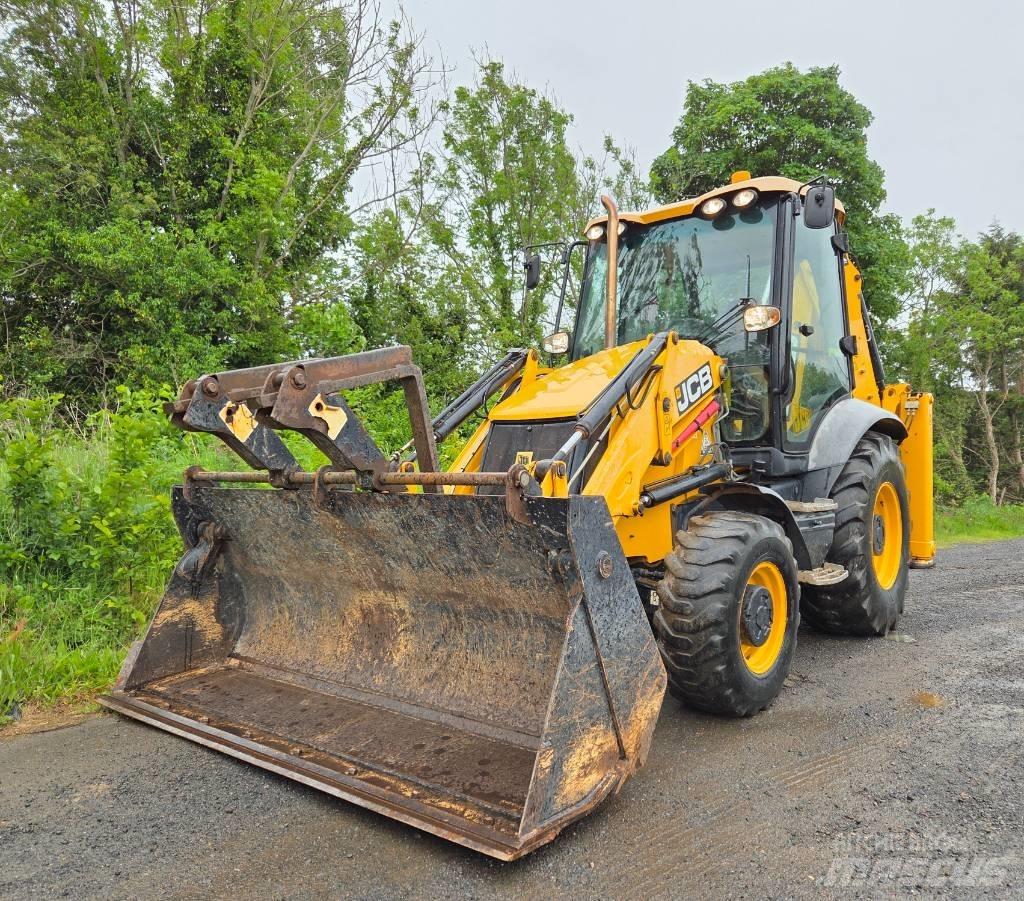 JCB 3 CX 1100 Hrs!!! لوادر ذات جرافات عكسية