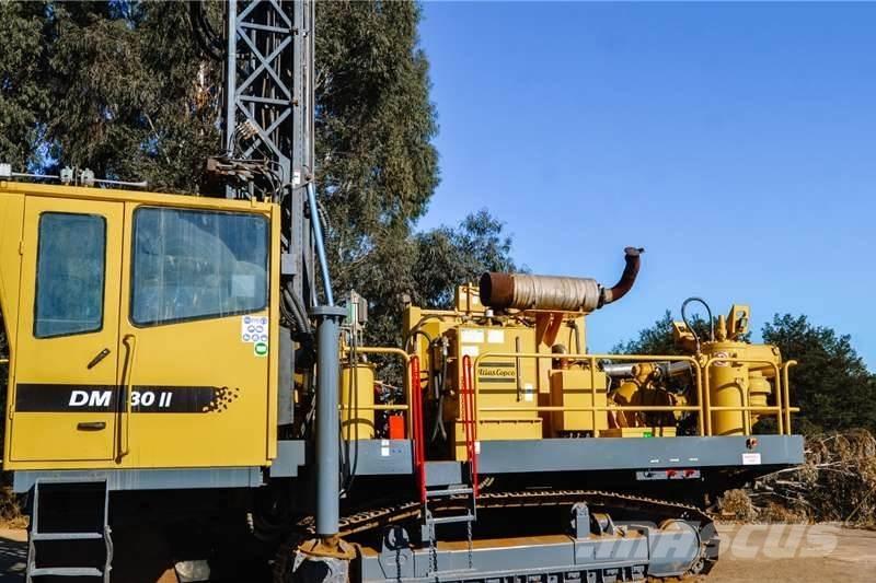Atlas Copco DM30 معدات الثقب السطحي