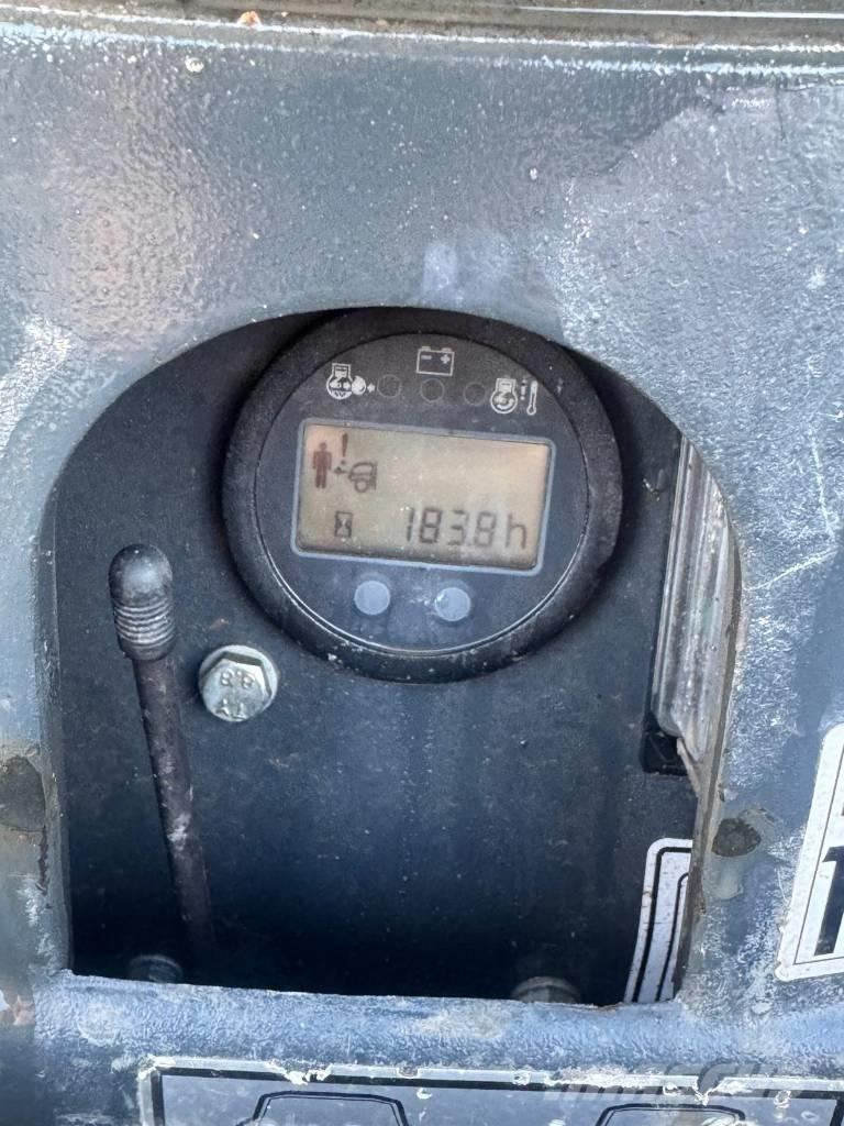 Bomag BMP 8500 ضاغطات التربة