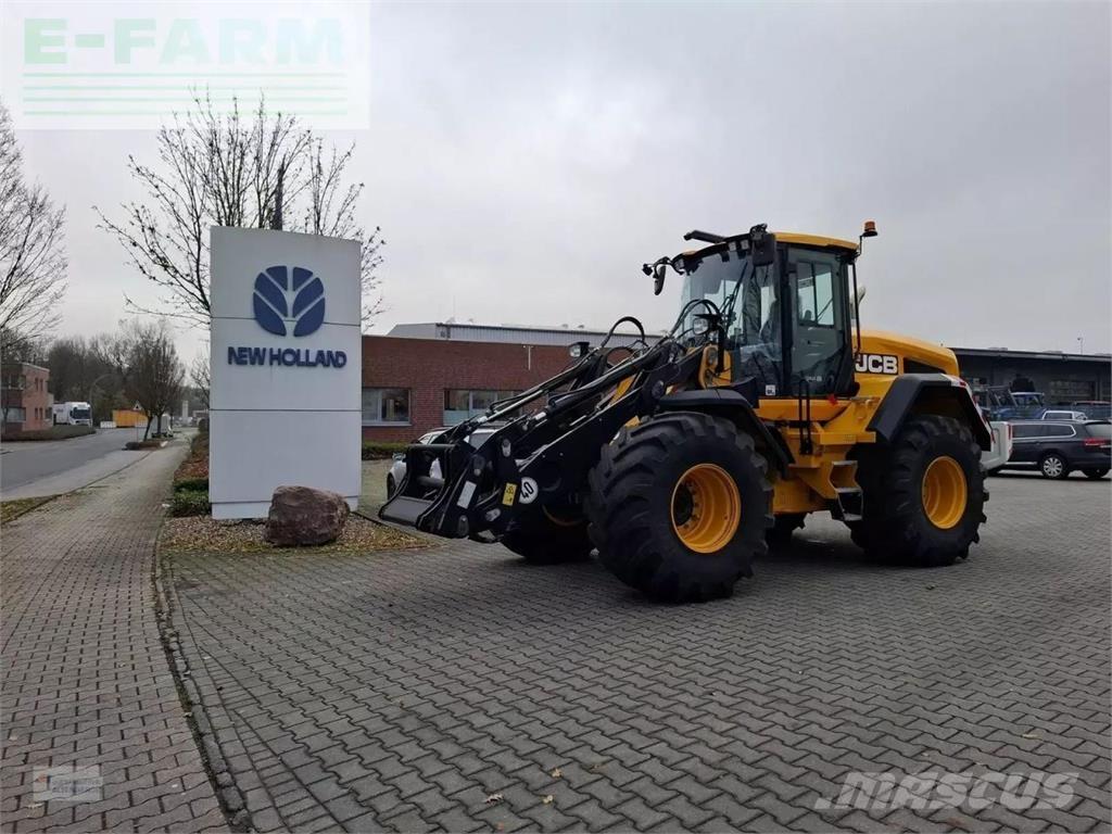 JCB 427 agri حفارات صغيرة أقل من 7 طن (حفارات صغيرة)