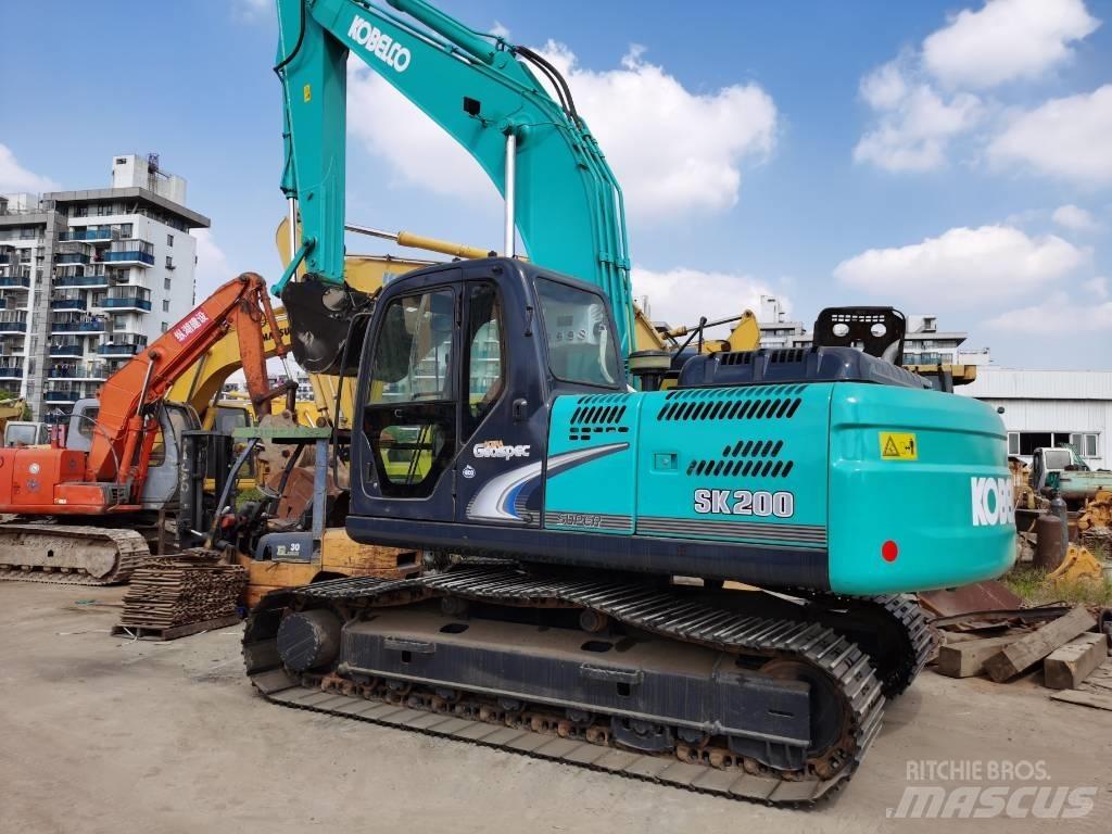 Kobelco SK 200 حفارات زحافة