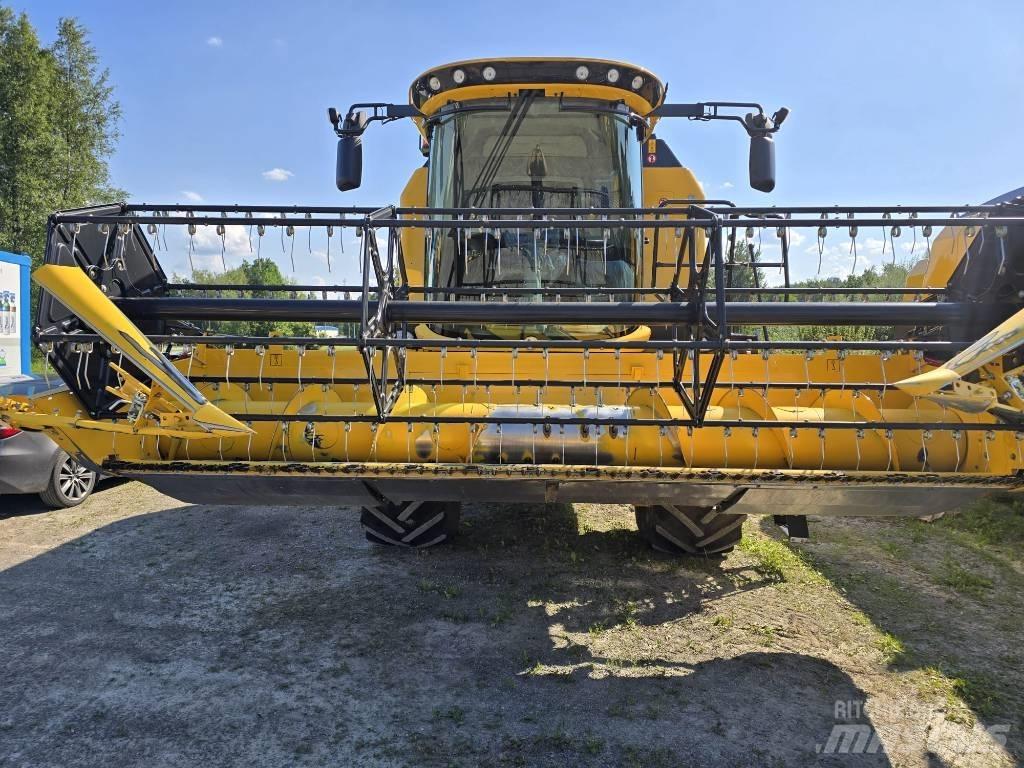 New Holland TC 4.90 حصادات
