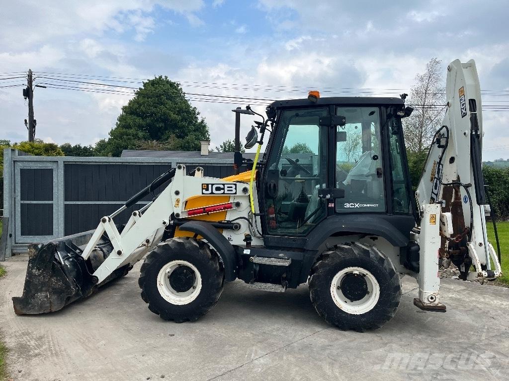 JCB 3CX Compact لوادر ذات جرافات عكسية