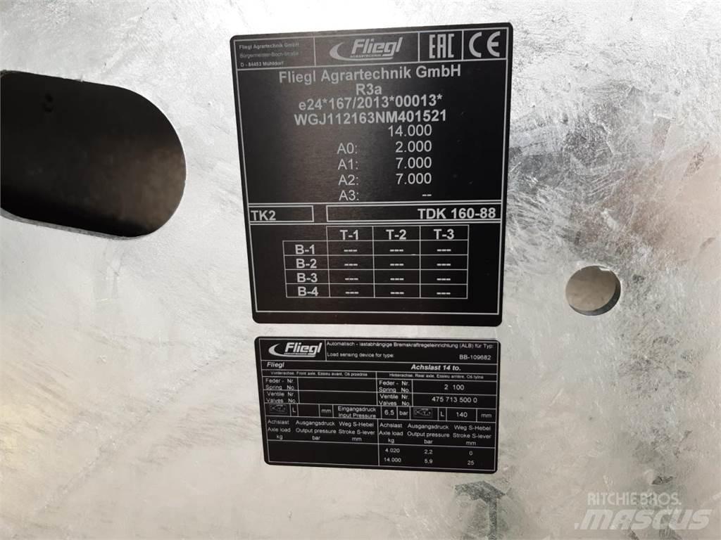 Fliegl TDK 160-88 مقطورات قلابة