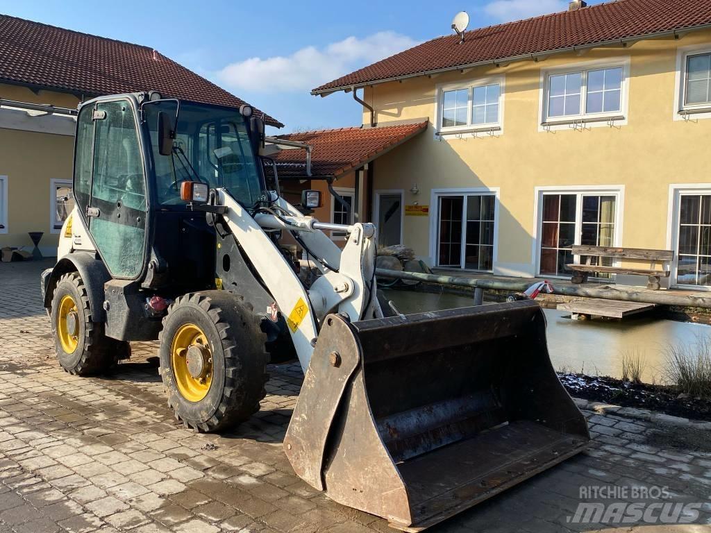 Komatsu WA 70-7 لوادر بعجل