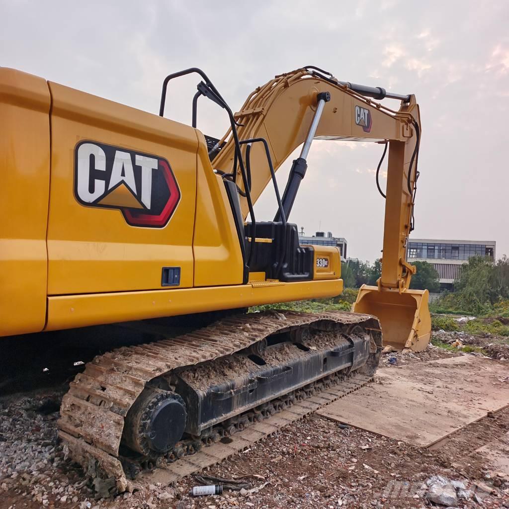 CAT 330 GC حفارات زحافة