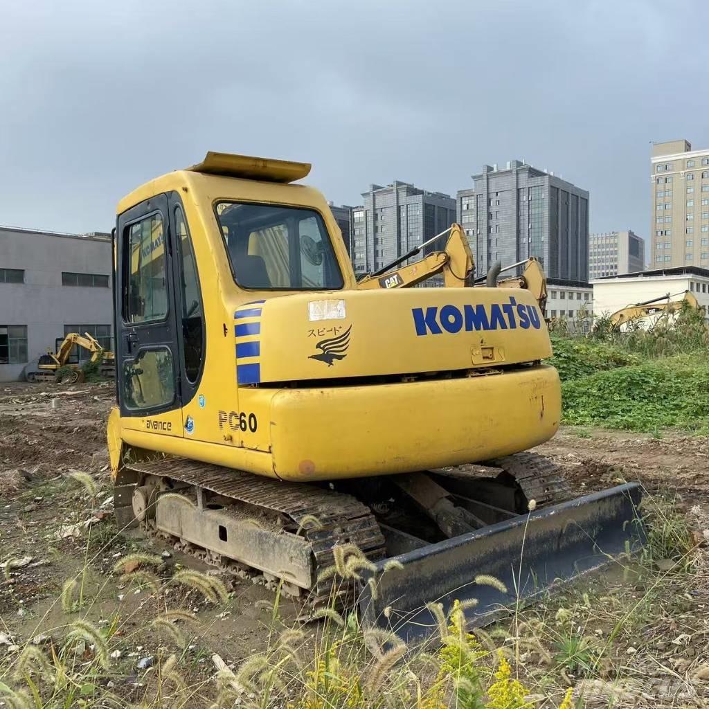 Komatsu PC 60-7 حفارات صغيرة أقل من 7 طن (حفارات صغيرة)