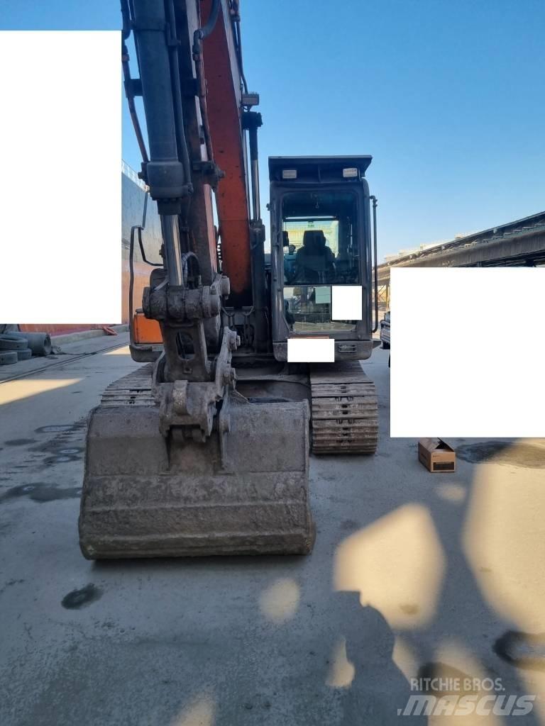 Doosan DX 140 LC حفارات زحافة