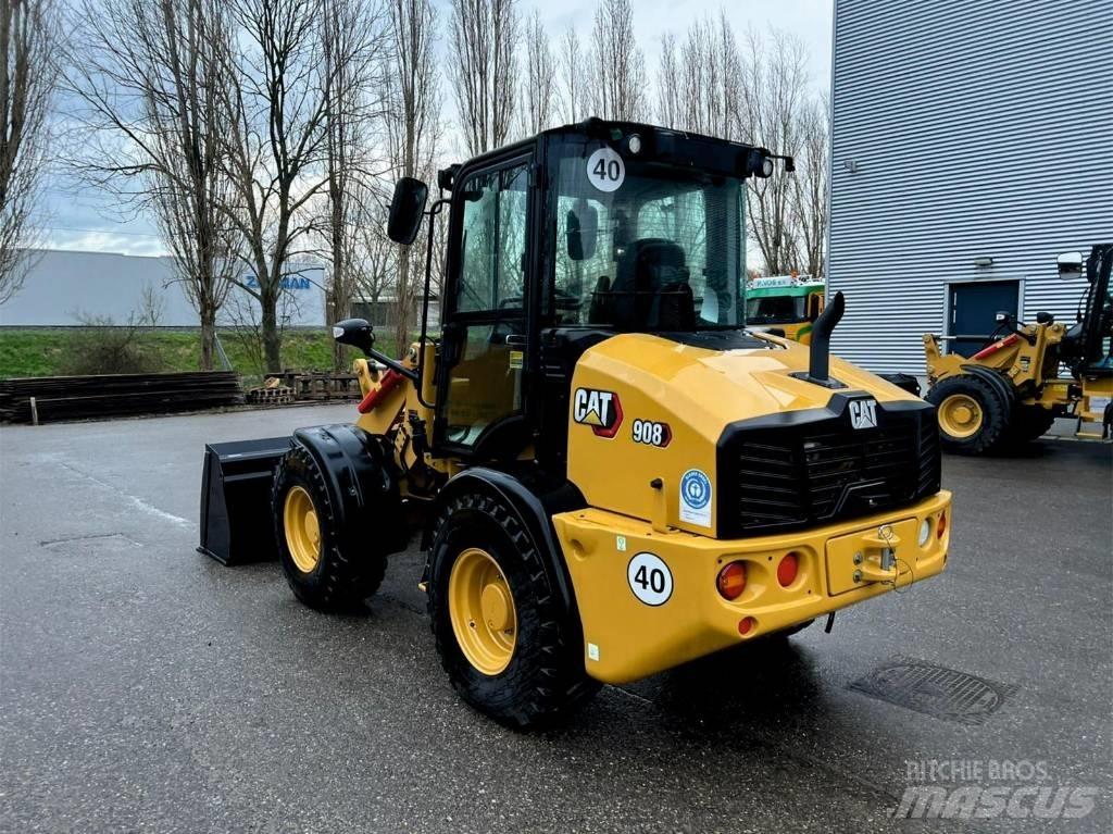 CAT 908 لوادر بعجل
