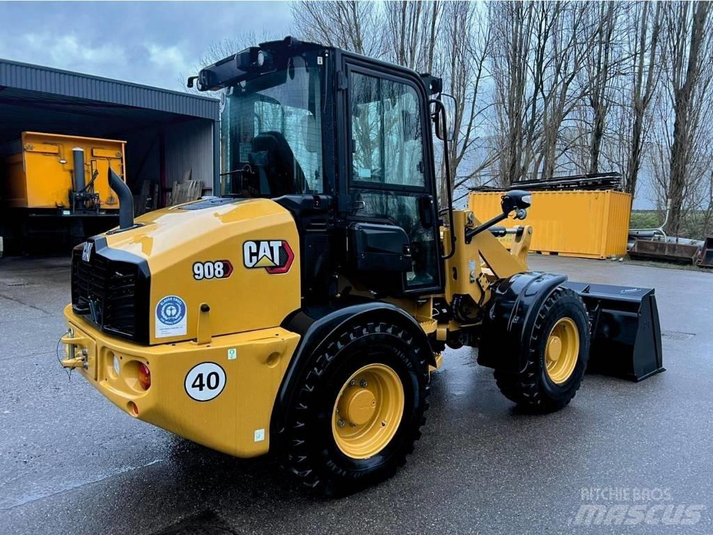 CAT 908 لوادر بعجل