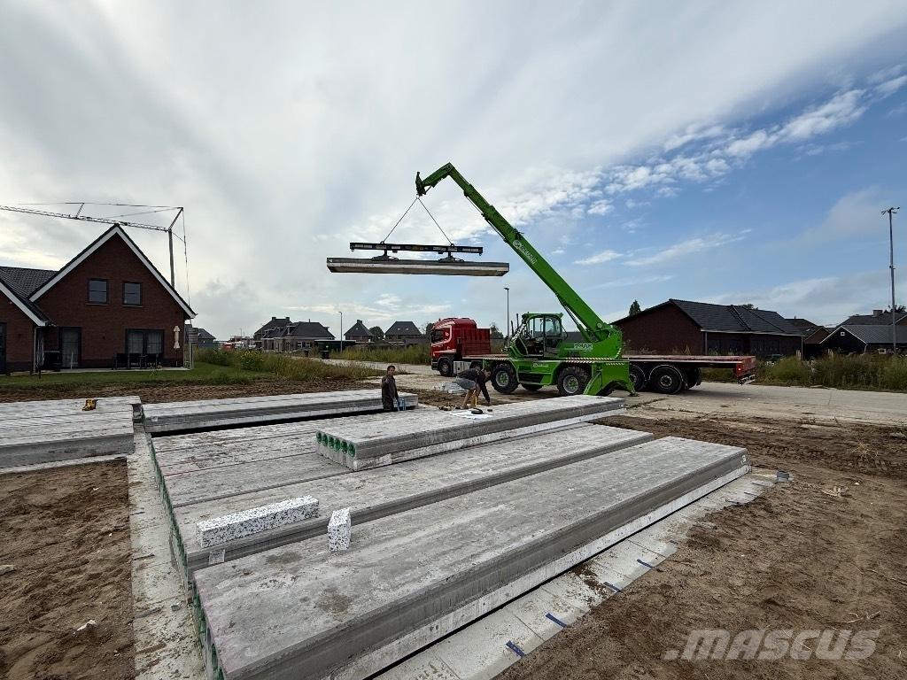 Merlo Roto 45.21 مناولات متداخلة