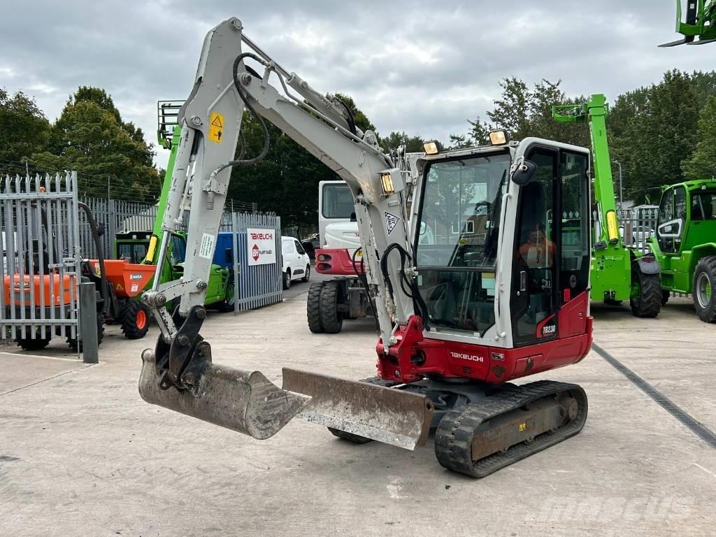 Takeuchi TB 230 حفارات صغيرة أقل من 7 طن (حفارات صغيرة)