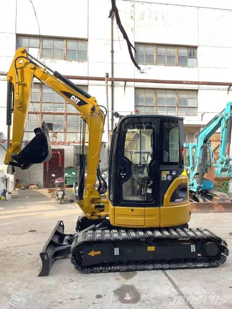 CAT 303.5 C CR حفارات صغيرة أقل من 7 طن (حفارات صغيرة)