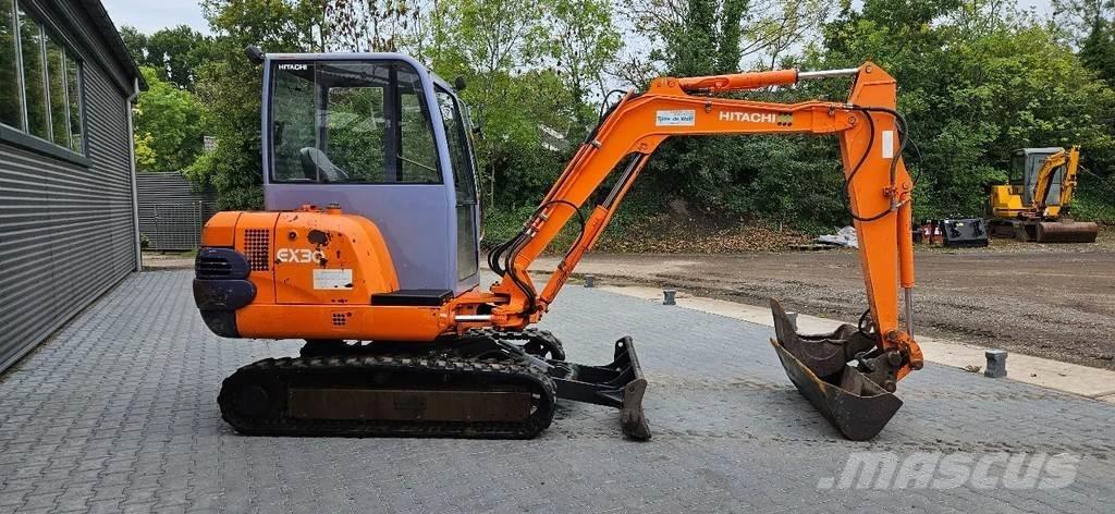 Hitachi EX30 حفارات صغيرة أقل من 7 طن (حفارات صغيرة)