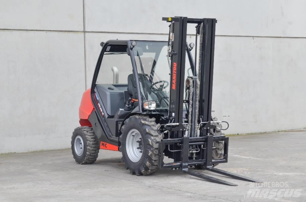 Manitou MC 25-4 شاحنات الديزل