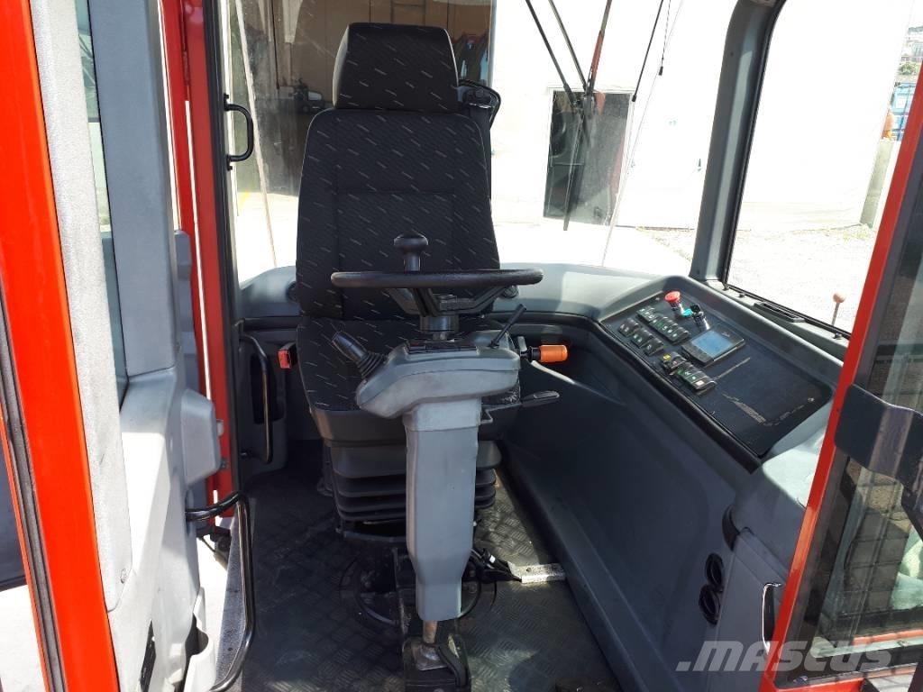 Kalmar TR618i جرارات صالات المطارات