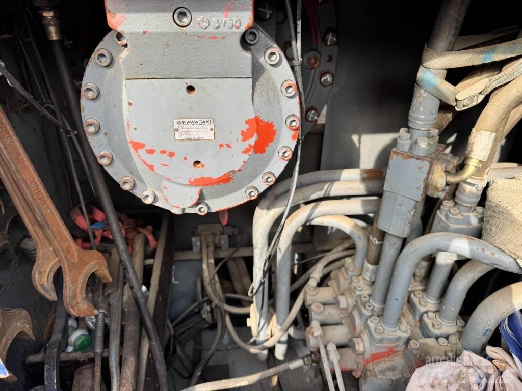 Hitachi KH300-3 PD رافعات مجنزرة