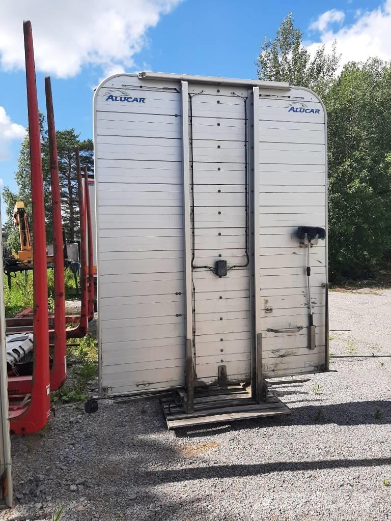 Alucar Alu أرصفة