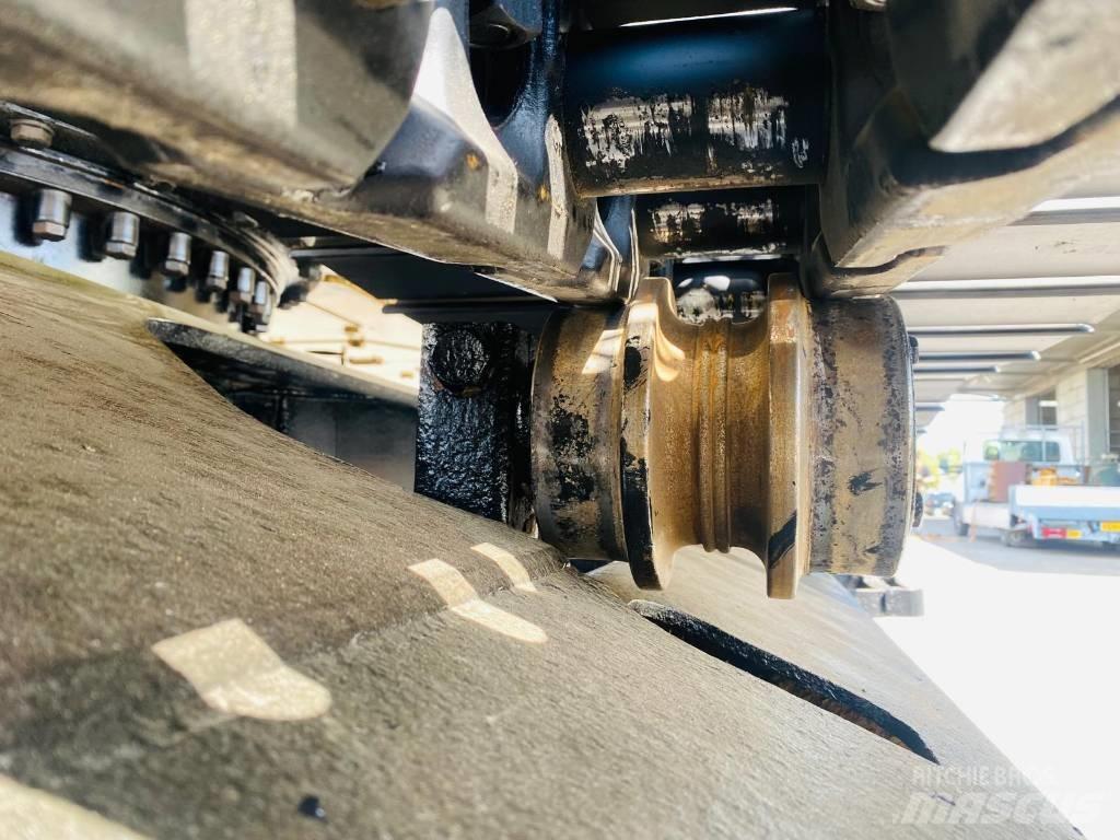 CAT 329e lre حفارات طويلة الذراع