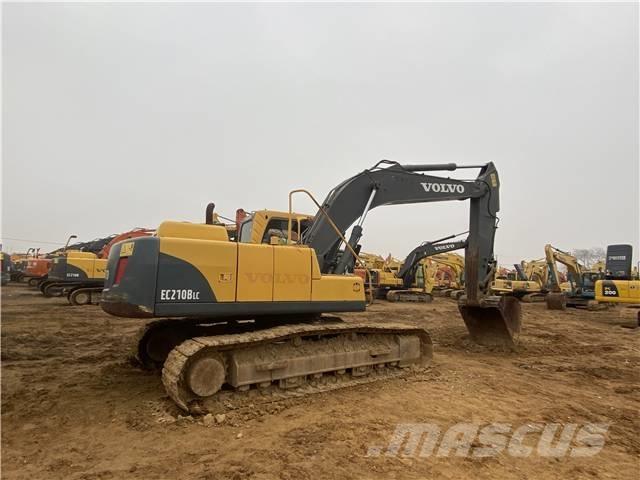 Volvo EC210B حفارات زحافة