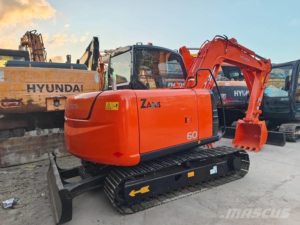 Hitachi ZX 60 حفارات صغيرة أقل من 7 طن (حفارات صغيرة)