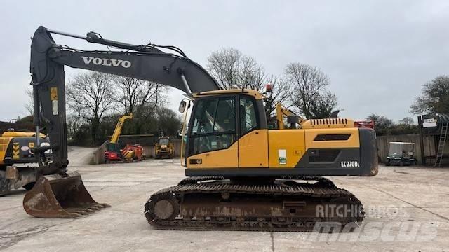 Volvo EC 220 DL حفارات زحافة
