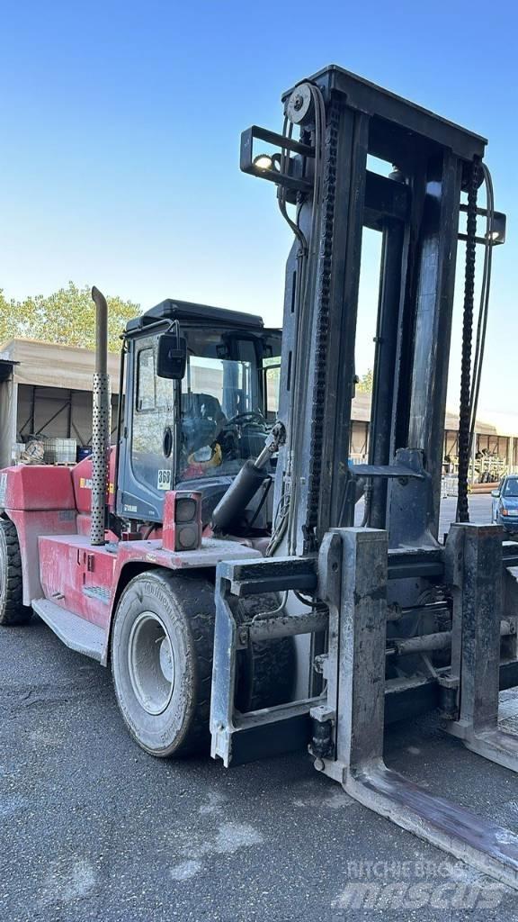Kalmar DCG 160-12 شاحنات الديزل