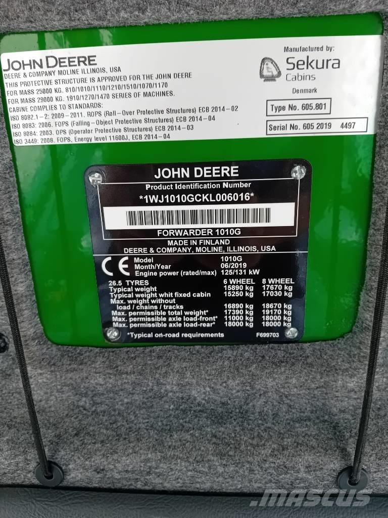 John Deere 1010G شاحنات