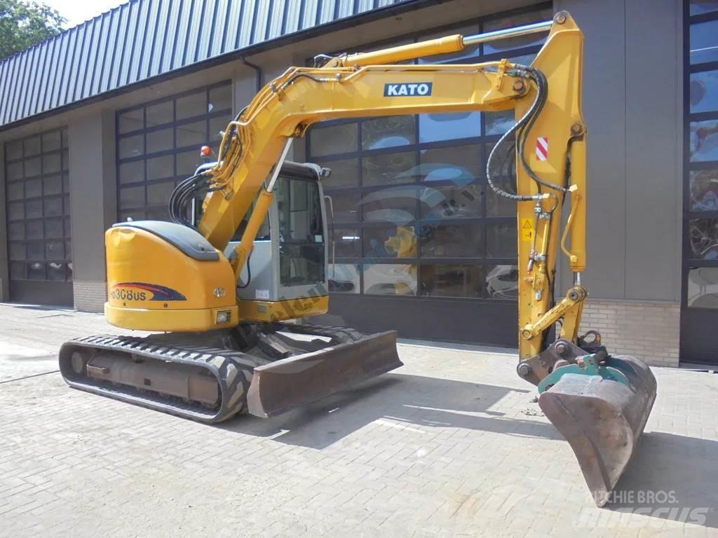 Kato HD 308 US حفارات زحافة