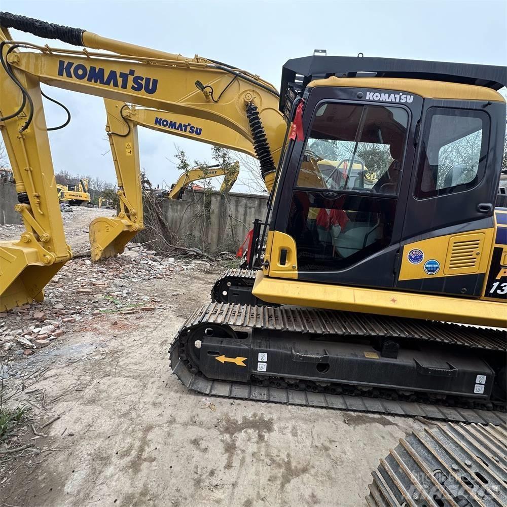 Komatsu PC 130-7 حفارات زحافة