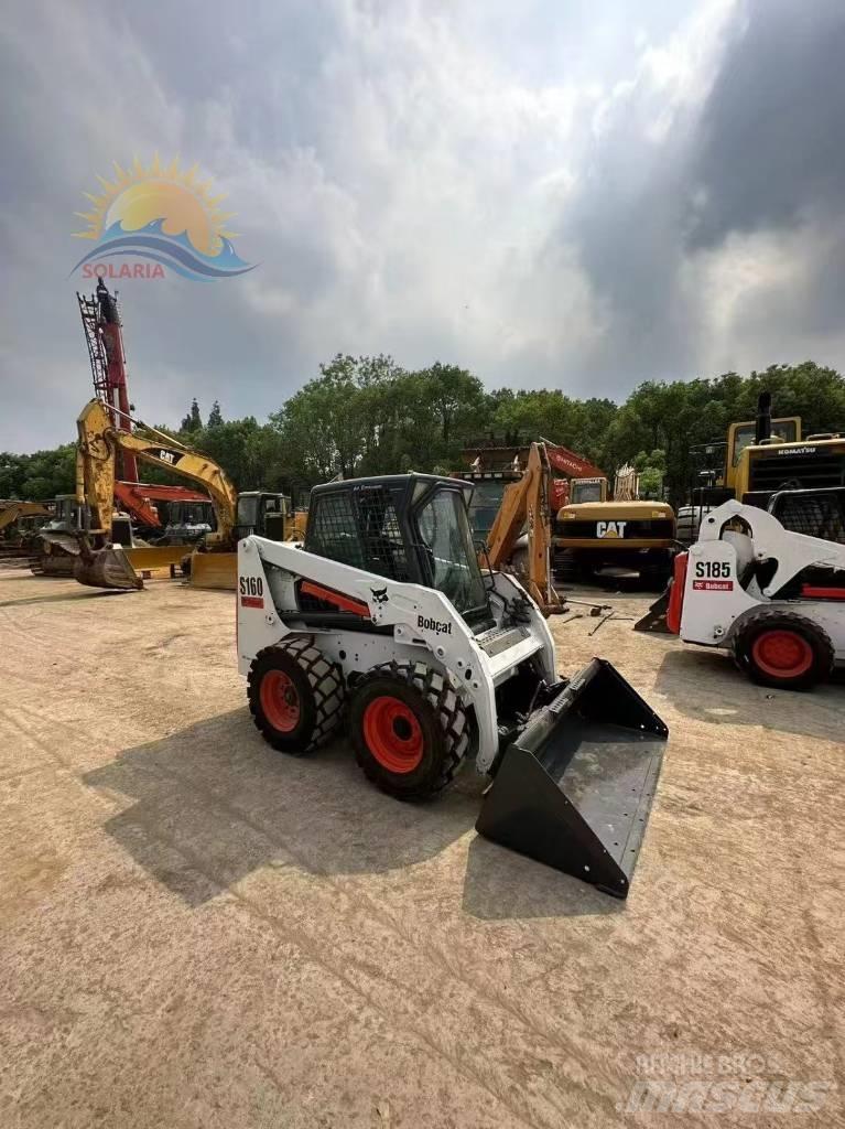 Bobcat S 160 لوادر انزلاقية التوجيه
