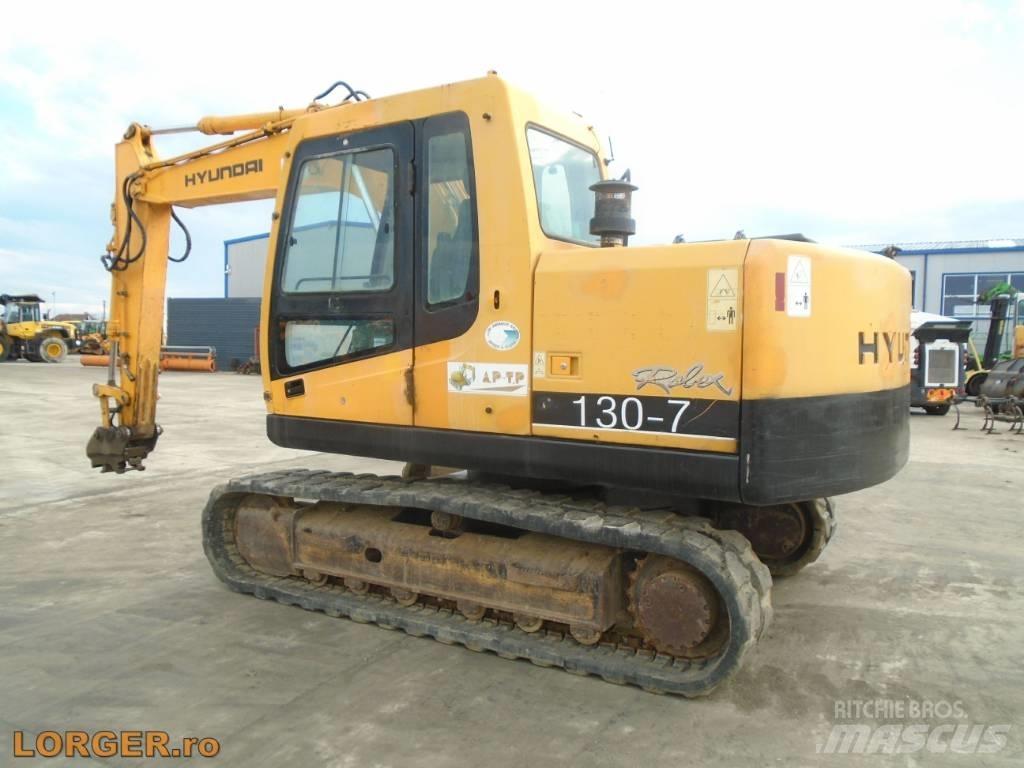 Hyundai Robex 110-7 حفارات زحافة