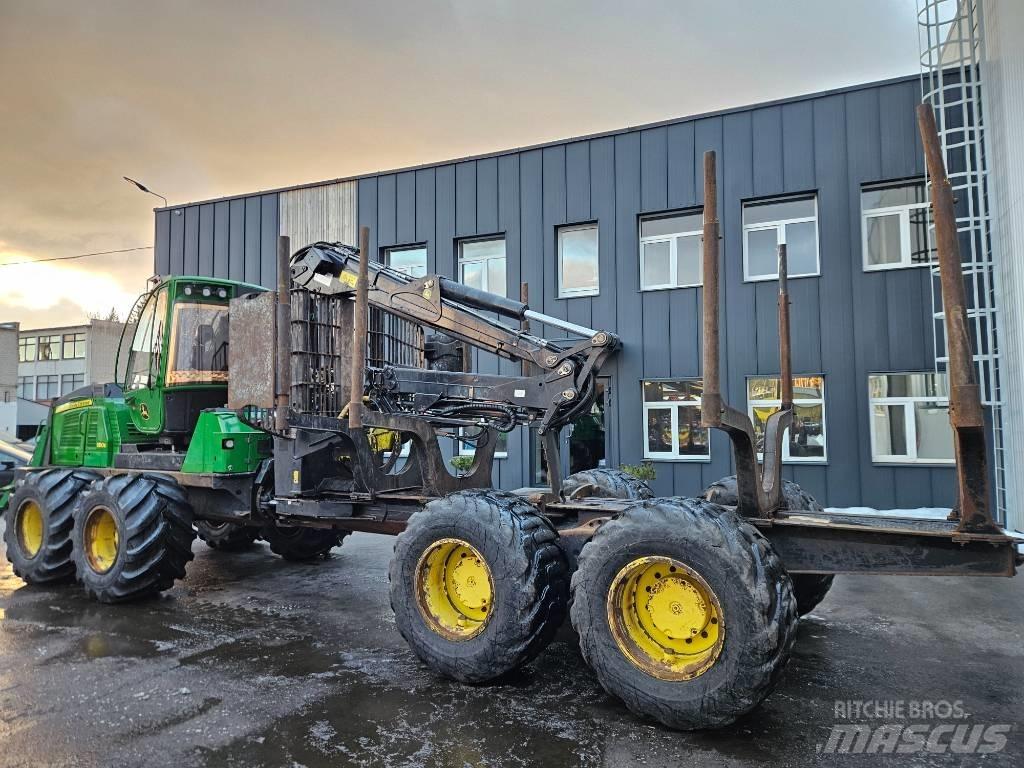 John Deere 1510 E شاحنات
