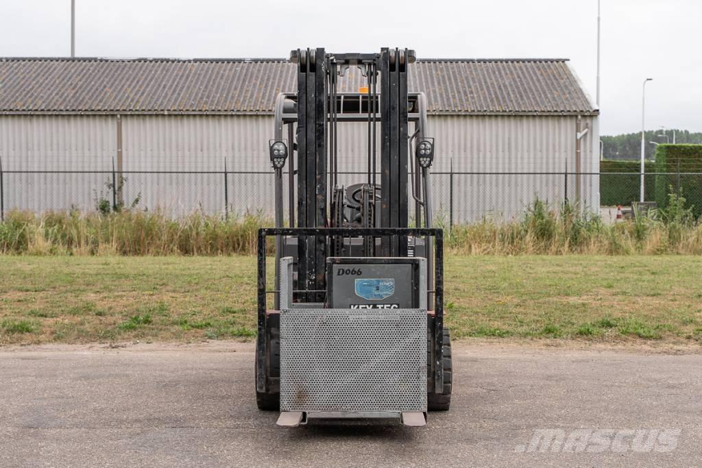 Manitou ME 435 شاحنات ذات رافعات شوكية تعمل بالكهرباء