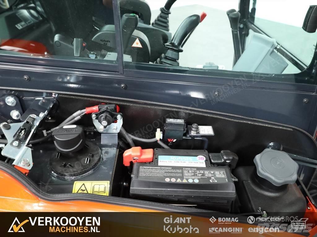Kubota KX030-4 حفارات صغيرة أقل من 7 طن (حفارات صغيرة)