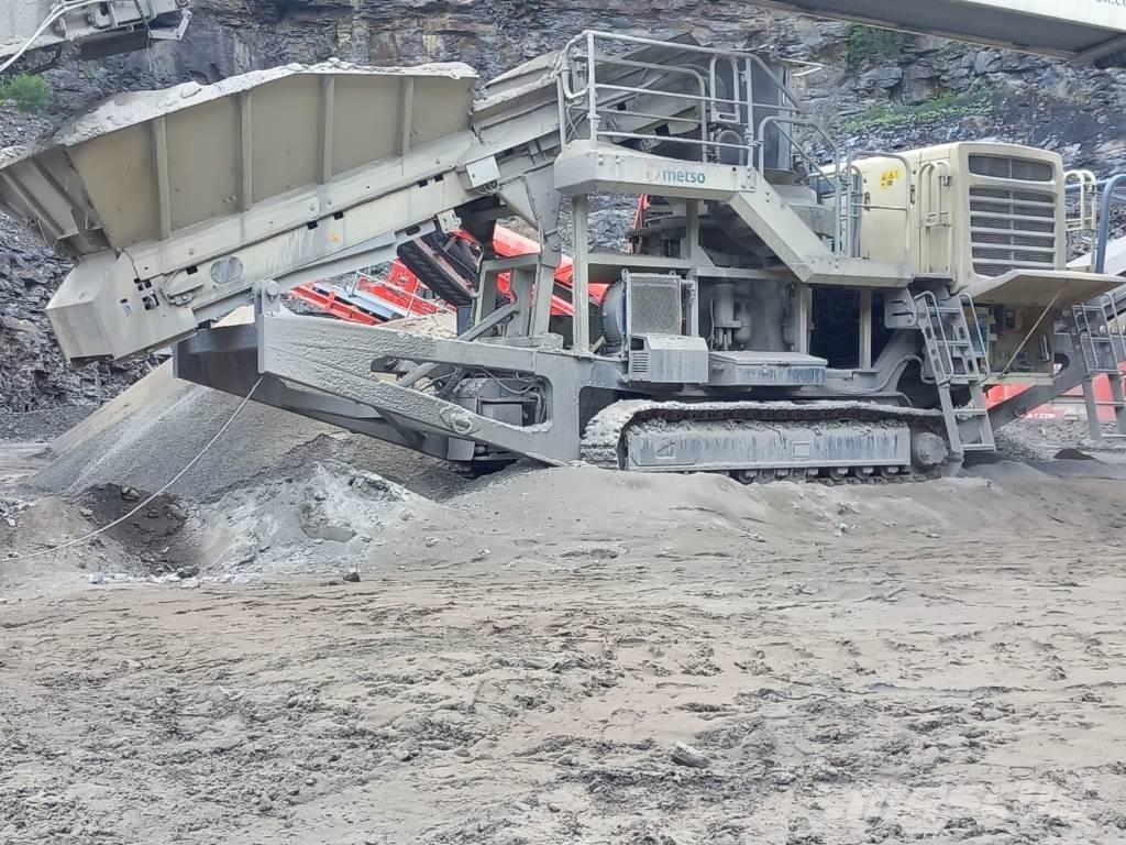 Metso LT 200 HP الكسارات المتنقلة