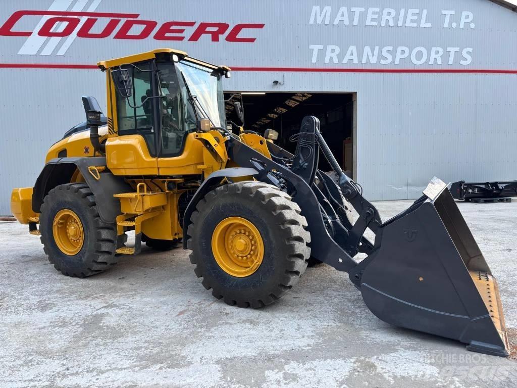Volvo L 90 H لوادر بعجل