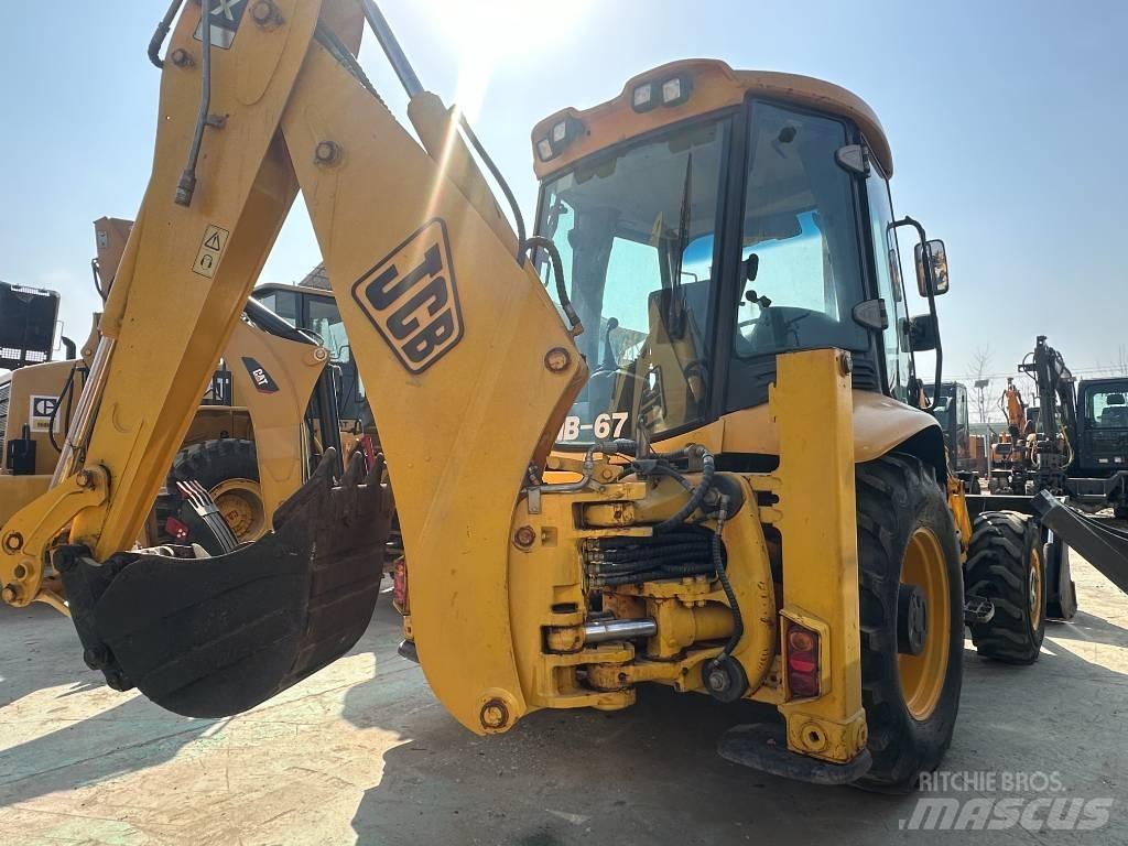 JCB 3 CX لوادر بعجل