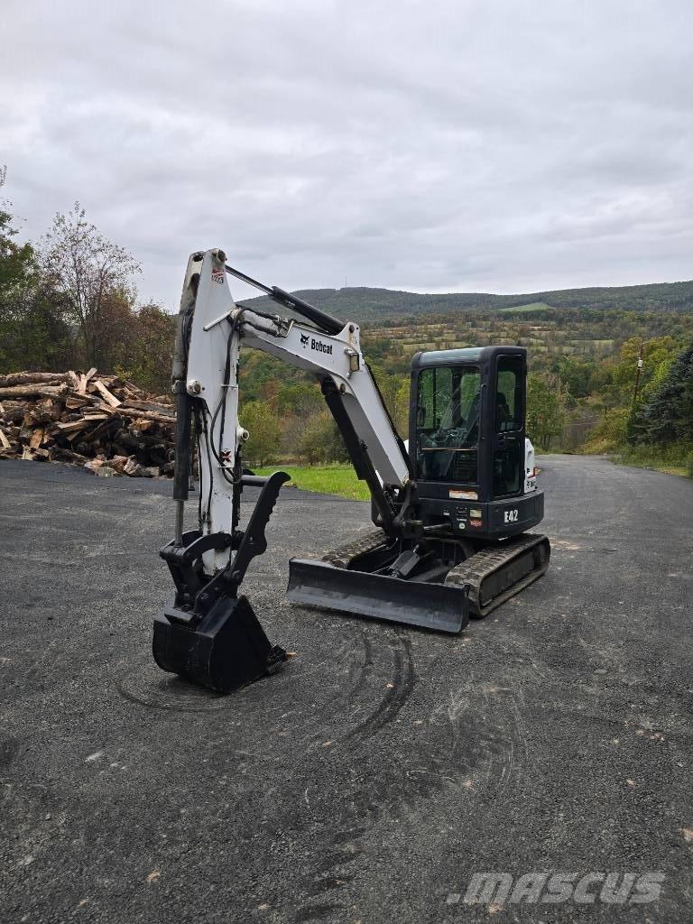 Bobcat E 42 حفارات صغيرة أقل من 7 طن (حفارات صغيرة)