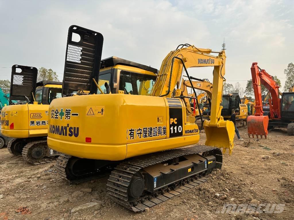 Komatsu PC110 حفارات زحافة