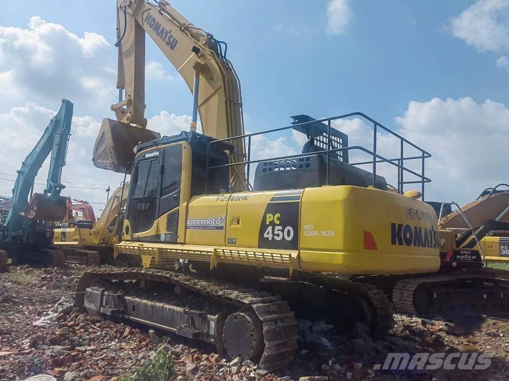 Komatsu PC450-8 حفارات زحافة