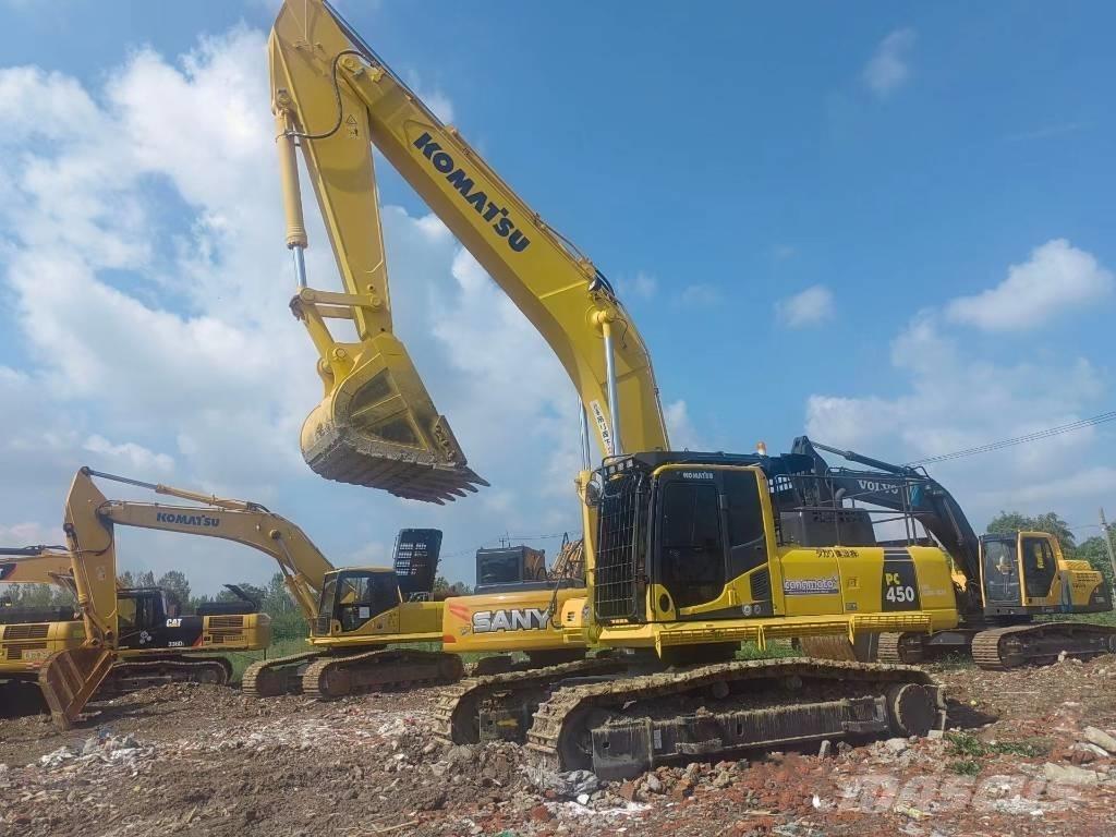 Komatsu PC450-8 حفارات زحافة