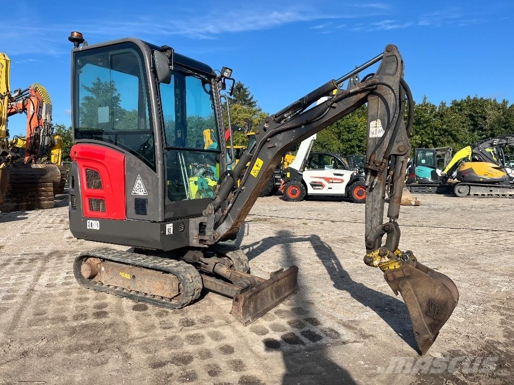 Volvo EC 18D حفارات صغيرة أقل من 7 طن (حفارات صغيرة)
