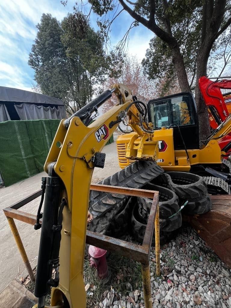 CAT 302 CR حفارات صغيرة أقل من 7 طن (حفارات صغيرة)