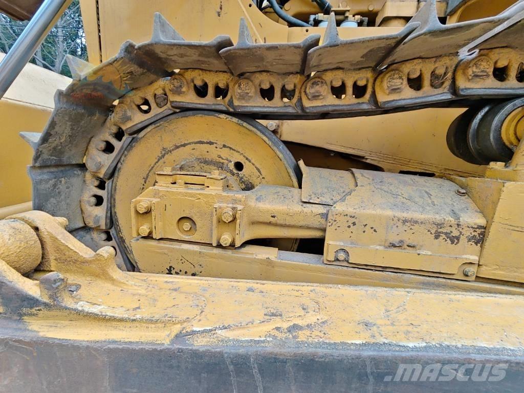 Shantui SD 23 بلدوزرات مجنزرة